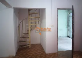 Foto 1 de Sobrado com 3 Quartos à venda, 133m² em Vila Rosalia, Guarulhos