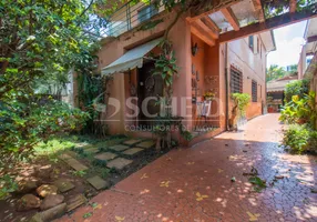 Foto 1 de Casa com 3 Quartos à venda, 215m² em Vila Cordeiro, São Paulo