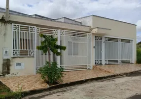 Foto 1 de Casa com 3 Quartos à venda, 168m² em CENTRO, Monte Aprazível