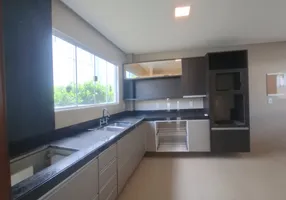 Foto 1 de Casa de Condomínio com 4 Quartos para alugar, 300m² em Ponta Negra, Natal