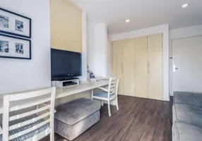 Foto 1 de Flat com 1 Quarto à venda, 35m² em Moema, São Paulo