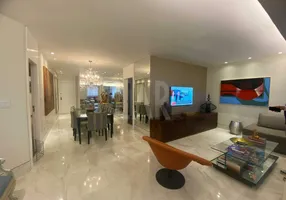 Foto 1 de Apartamento com 3 Quartos à venda, 130m² em Belvedere, Belo Horizonte