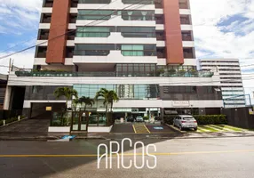 Foto 1 de Apartamento com 3 Quartos à venda, 129m² em Treze de Julho, Aracaju