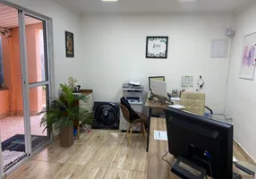 Foto 1 de Casa com 2 Quartos à venda, 80m² em Vila Rio Branco, São Paulo