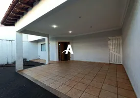 Foto 1 de Casa com 3 Quartos à venda, 179m² em Vigilato Pereira, Uberlândia