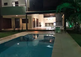 Foto 1 de Casa com 3 Quartos à venda, 707m² em Candelária, Natal