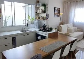 Foto 1 de Casa com 2 Quartos à venda, 70m² em Jardim Cambuci, Mogi das Cruzes