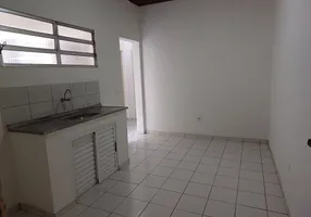 Foto 1 de Casa com 2 Quartos para alugar, 60m² em Sapopemba, São Paulo
