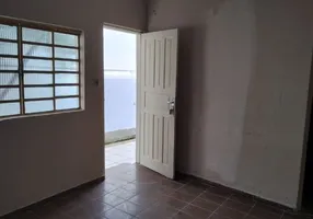 Foto 1 de Casa com 2 Quartos à venda, 69m² em Mogi Moderno, Mogi das Cruzes