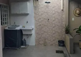 Foto 1 de Casa com 2 Quartos à venda, 200m² em Castanheira, Belém