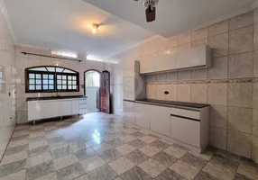 Foto 1 de Casa com 3 Quartos à venda, 140m² em Mirandópolis, São Paulo