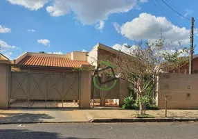 Foto 1 de Casa com 3 Quartos à venda, 262m² em Vila Sedenho, Araraquara