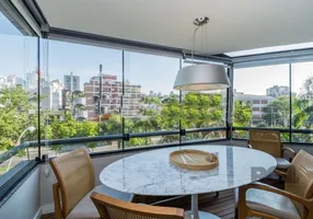 Foto 1 de Apartamento com 2 Quartos à venda, 103m² em Petrópolis, Porto Alegre