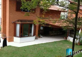 Foto 1 de Casa com 4 Quartos à venda, 400m² em Parque Munhoz, São Paulo
