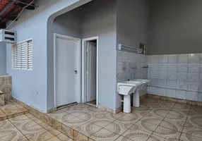 Foto 1 de Casa com 4 Quartos para venda ou aluguel, 264m² em Boa Esperança, Cuiabá