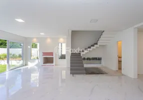 Foto 1 de Casa de Condomínio com 3 Quartos à venda, 440m² em Pedra Redonda, Porto Alegre