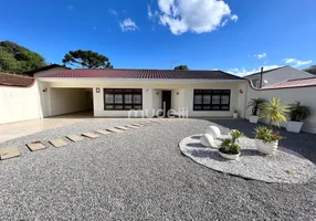 Foto 1 de Casa com 3 Quartos à venda, 300m² em Bom Jesus, São José dos Pinhais