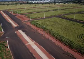 Foto 1 de Lote/Terreno à venda, 250m² em Laranjeiras, Uberlândia