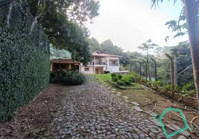 Foto 1 de Casa de Condomínio com 4 Quartos para venda ou aluguel, 346m² em Parque Primavera, Carapicuíba