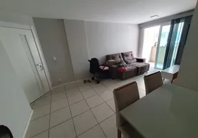 Foto 1 de Apartamento com 3 Quartos para alugar, 76m² em Badu, Niterói