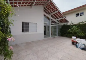 Foto 1 de Casa com 3 Quartos à venda, 146m² em Vila Caicara, Praia Grande