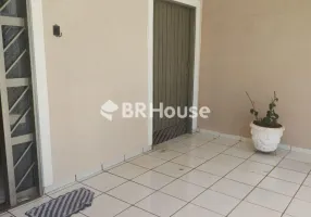 Foto 1 de Casa com 3 Quartos à venda, 189m² em Vila Planalto, Campo Grande
