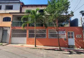 Foto 1 de Casa com 4 Quartos à venda, 220m² em Campo Grande, Cariacica