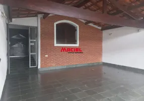 Foto 1 de Sobrado com 3 Quartos à venda, 210m² em Monte Castelo, São José dos Campos
