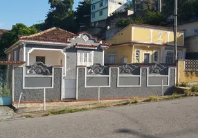 Foto 1 de Casa com 3 Quartos à venda, 400m² em Centro, Nilópolis