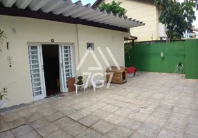 Foto 1 de Casa com 3 Quartos à venda, 240m² em Morumbi, São Paulo