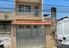 Foto 1 de Casa com 2 Quartos para alugar, 92m² em Vila São Luis, Duque de Caxias
