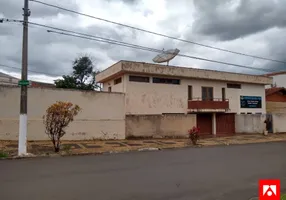 Foto 1 de Casa com 3 Quartos à venda, 273m² em Vila Boldrin, Santa Bárbara D'Oeste