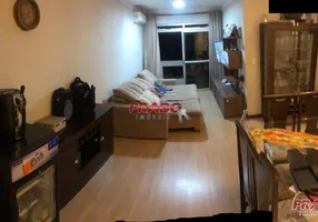 Foto 1 de Apartamento com 3 Quartos à venda, 120m² em Zona 04, Maringá