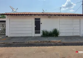 Foto 1 de Casa com 3 Quartos à venda, 178m² em Coophatrabalho, Campo Grande