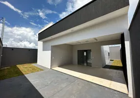 Foto 1 de Casa com 3 Quartos à venda, 116m² em Residencial Monte Cristo, Trindade