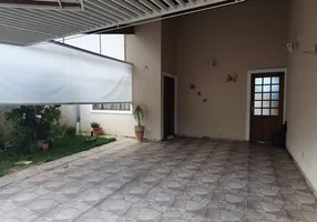 Foto 1 de Casa com 2 Quartos à venda, 140m² em Jardim Altos de Santana II, Jacareí