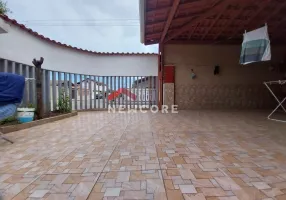 Foto 1 de Casa com 4 Quartos à venda, 140m² em Suarão, Itanhaém