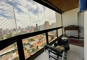 Foto 1 de Apartamento com 3 Quartos para alugar, 156m² em Itaim Bibi, São Paulo