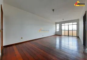 Foto 1 de Apartamento com 3 Quartos à venda, 115m² em Centro, Divinópolis