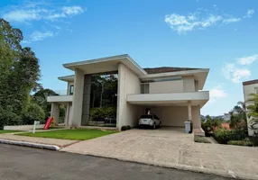Foto 1 de Casa de Condomínio com 5 Quartos à venda, 1027m² em América, Joinville