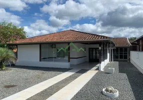 Foto 1 de Casa com 4 Quartos à venda, 180m² em Pinheiros, Balneário Barra do Sul