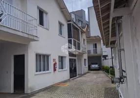 Foto 1 de Casa de Condomínio com 2 Quartos à venda, 92m² em Jardim Maria Rosa, Taboão da Serra