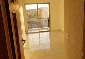 Foto 1 de Apartamento com 3 Quartos à venda, 60m² em Vila Mangalot, São Paulo