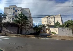 Foto 1 de Apartamento com 2 Quartos à venda, 63m² em Cidade Jardim, São Carlos