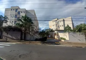 Foto 1 de Apartamento com 3 Quartos para venda ou aluguel, 59m² em Cidade Jardim, São Carlos