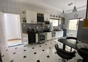 Foto 1 de Casa com 3 Quartos à venda, 109m² em Jardim Record, Taboão da Serra