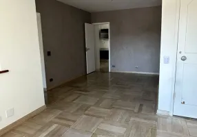 Foto 1 de Apartamento com 3 Quartos à venda, 105m² em Vila Olímpia, São Paulo