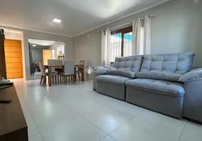 Foto 1 de Casa com 2 Quartos à venda, 170m² em Santa Fé, Porto Alegre