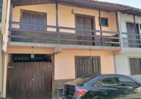 Foto 1 de Casa de Condomínio com 3 Quartos à venda, 80m² em Colubandê, São Gonçalo