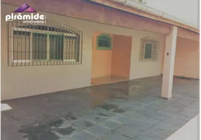 Foto 1 de Casa com 3 Quartos à venda, 170m² em Porto Novo, Caraguatatuba